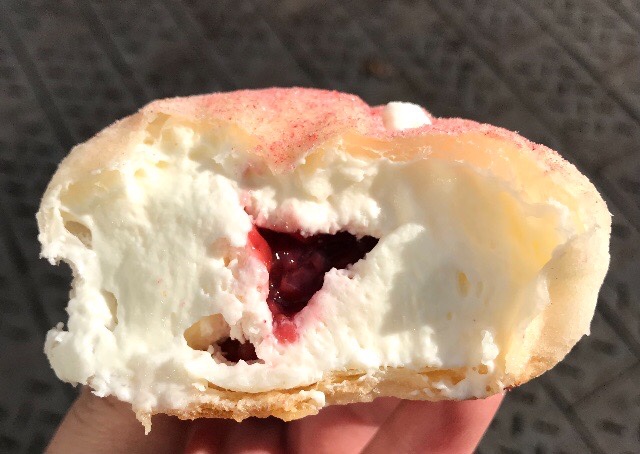 ホボクリム ほぼほぼクリームのシュー いちご ローソン 実食 レビュー 口コミ