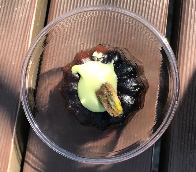 プレミアム濃密カヌレ ショコラ&ピスタチオ カロリー 口コミ ブログ 実食
