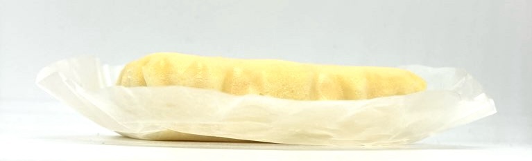 familymart-sweet-cheese-steamed-cake-side