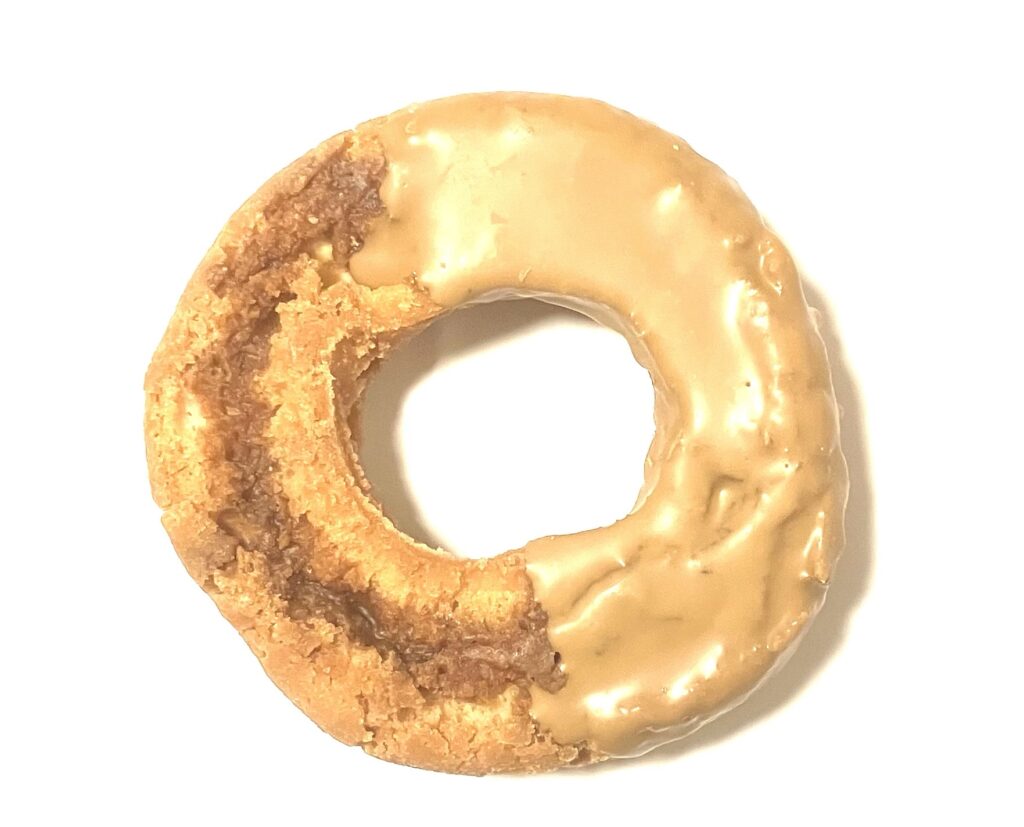 seveneleven-old-fashion-donuts-caramel-up