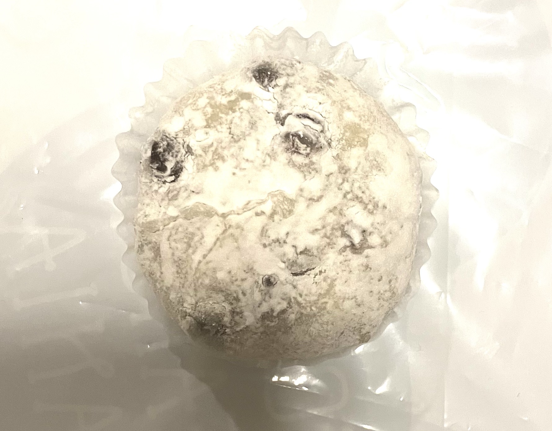 lawson-sweets-salted-red-bean-daifuku-up