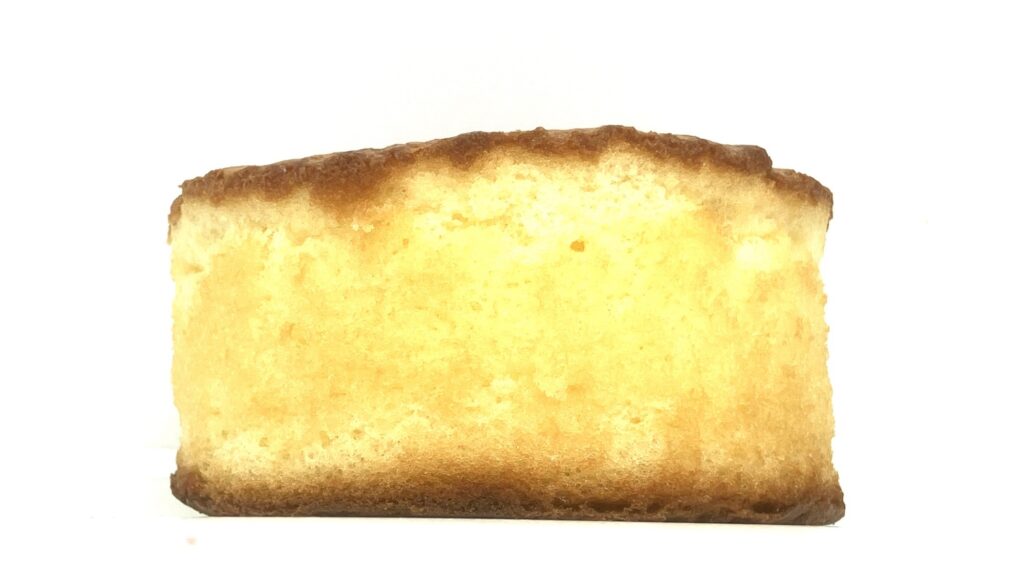 seven-eleven-sweets-chiffon-cake-side
