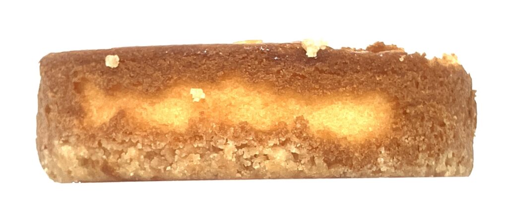 familymart-sweets-summer-baked-cheesecake-tarte-side