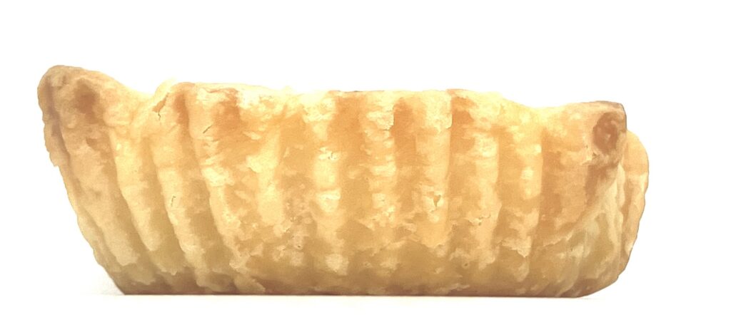 lawson-sweets-egg-tarte-side