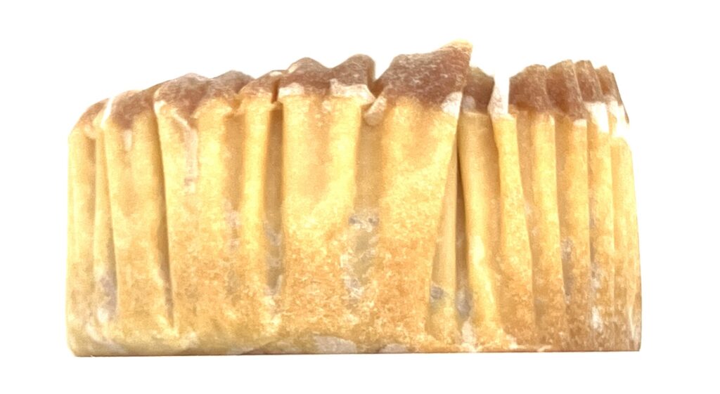 seven-eleven-sweets-caramel-cheesecake-biscuit-side