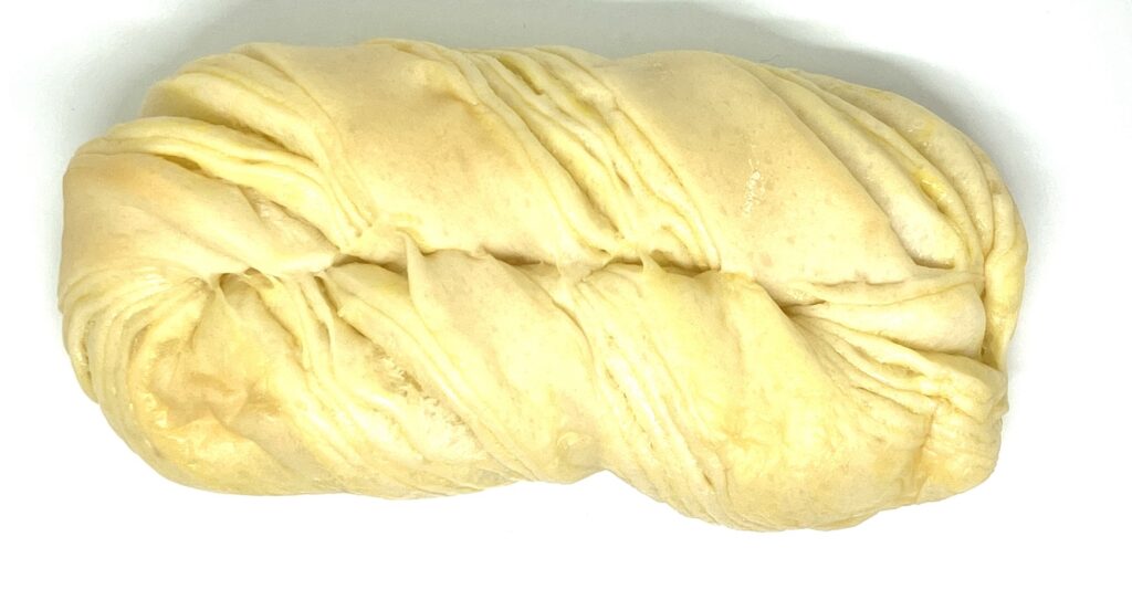 seven-eleven-sweets-custard-bread-up