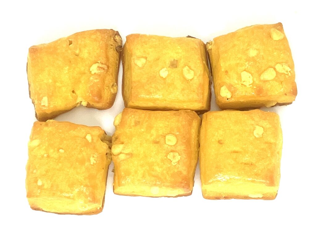 familymart-sweets-sweet-potato-scone-up