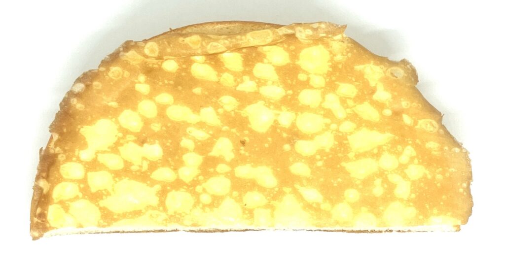 lawson-sweets-salted-milk-cream-cake-crepe-up
