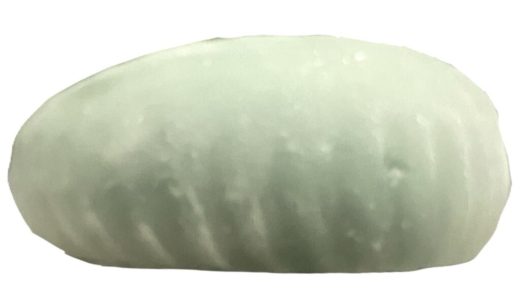 seven-eleven-sweets-bracken-starch-jelly-mint-cream-side