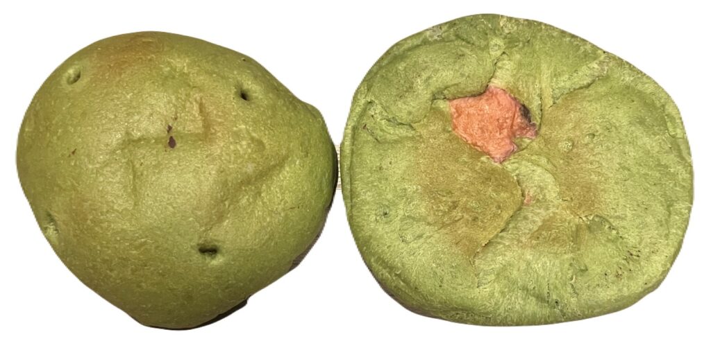 seven-eleven-sweets-water-melon-buns-up