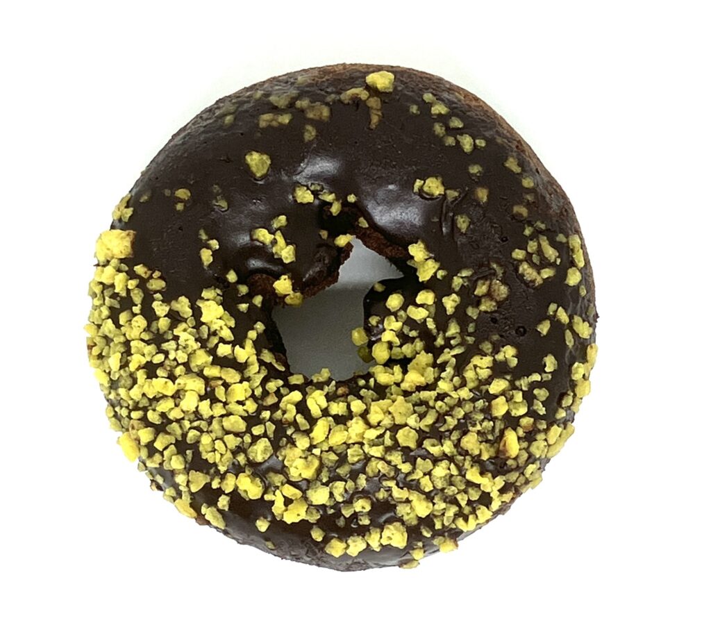 familymart-sweets-chocolate-cake-donut-up
