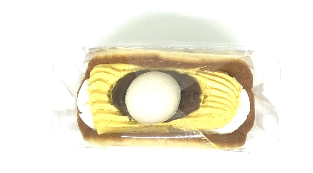 familymart-sweets-mochi-sweet-potato-pam-cake-up