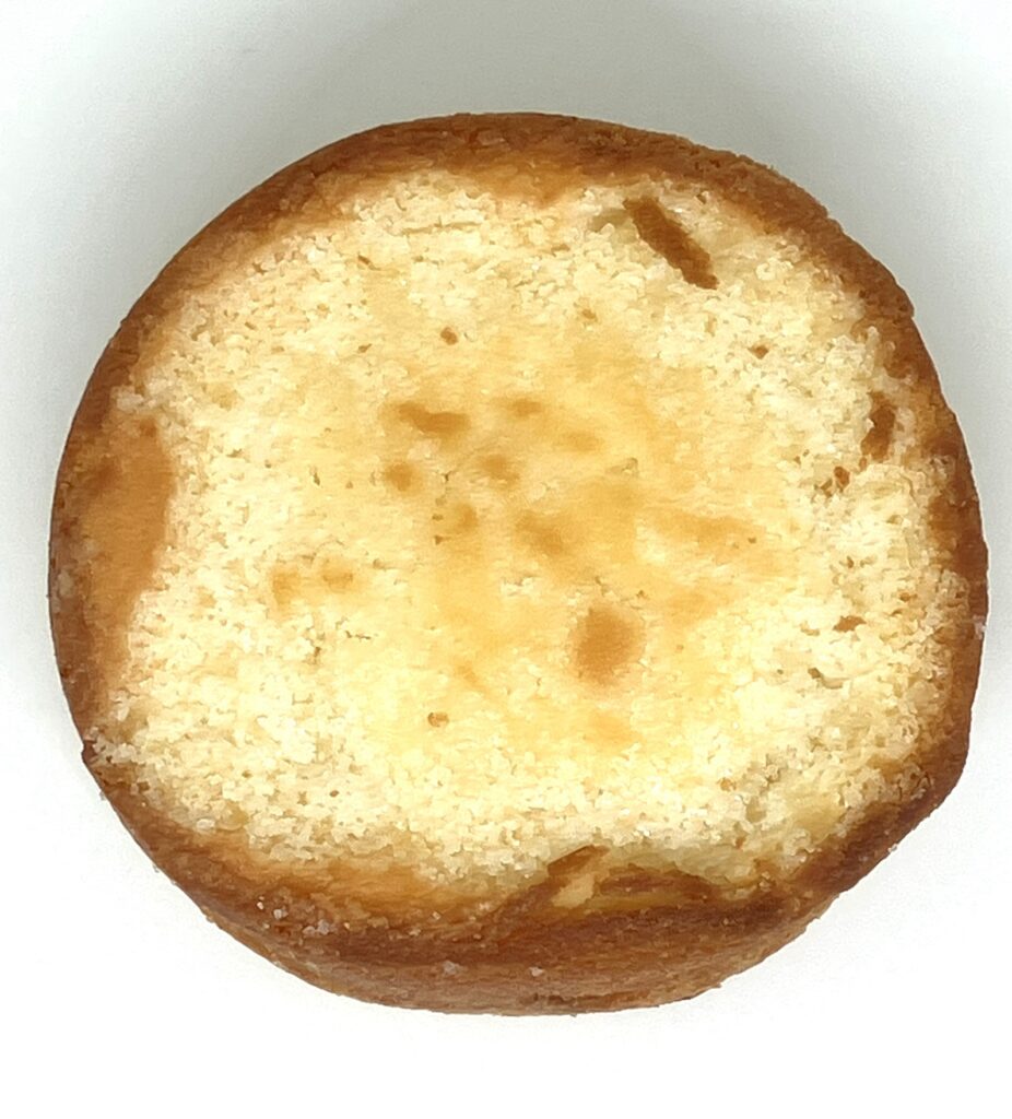 familymart-sweets-salt-butter-cake-tarte-up