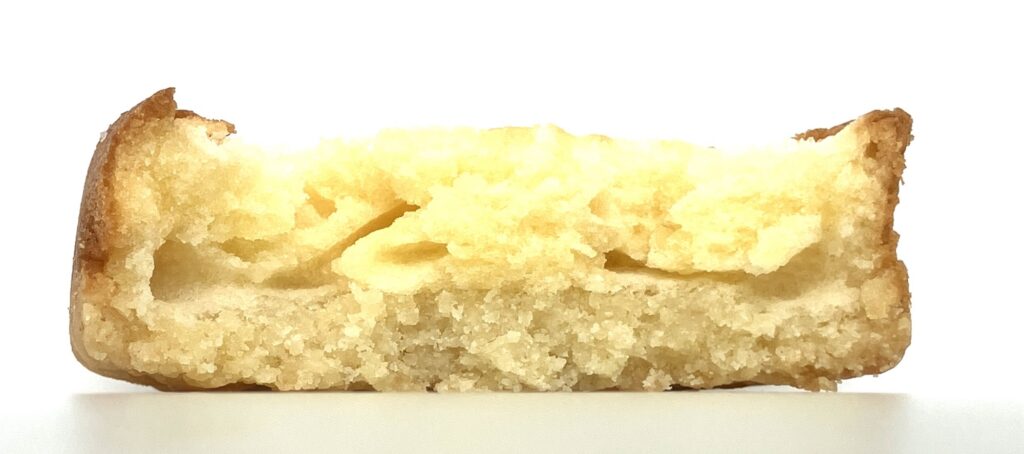 familymart-sweets-salt-butter-cake-tarte-eating 