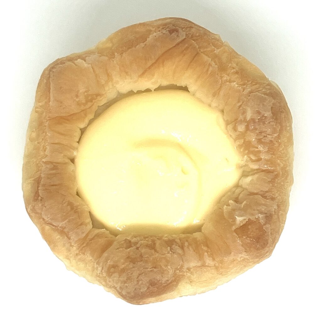 seven-eleven-sweets-double-custard-cream-up