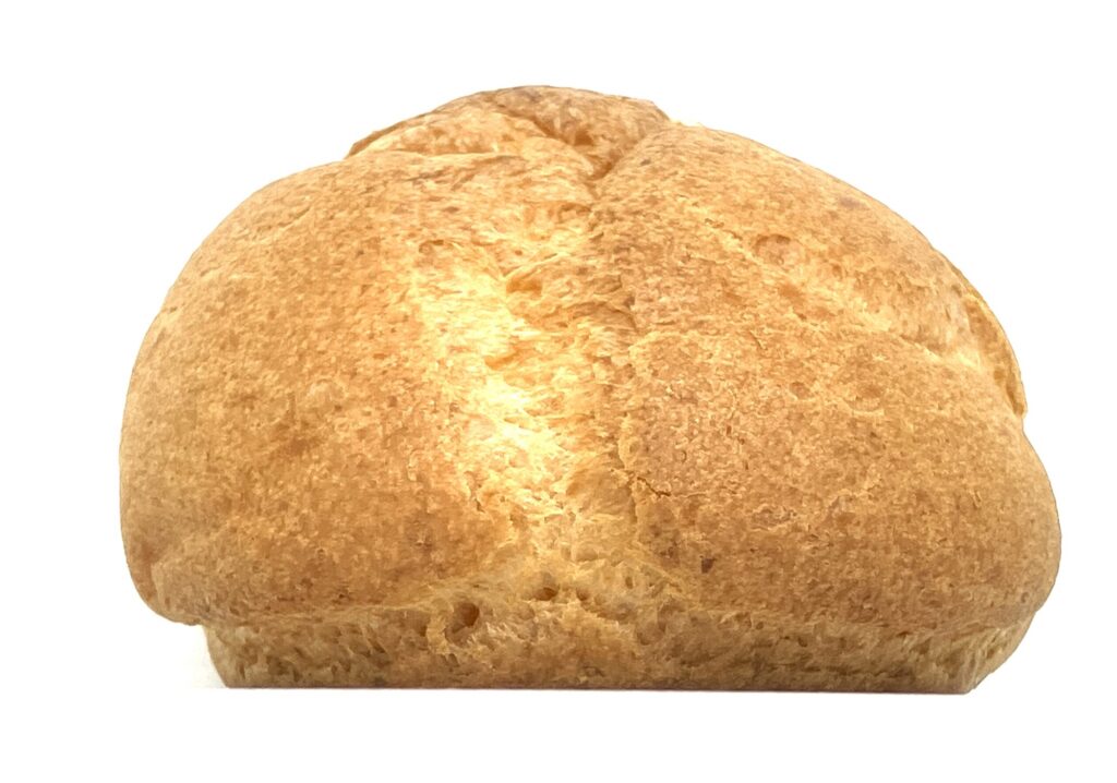 familymart-sweets-lactic-fermented-drink-cream-puff-side