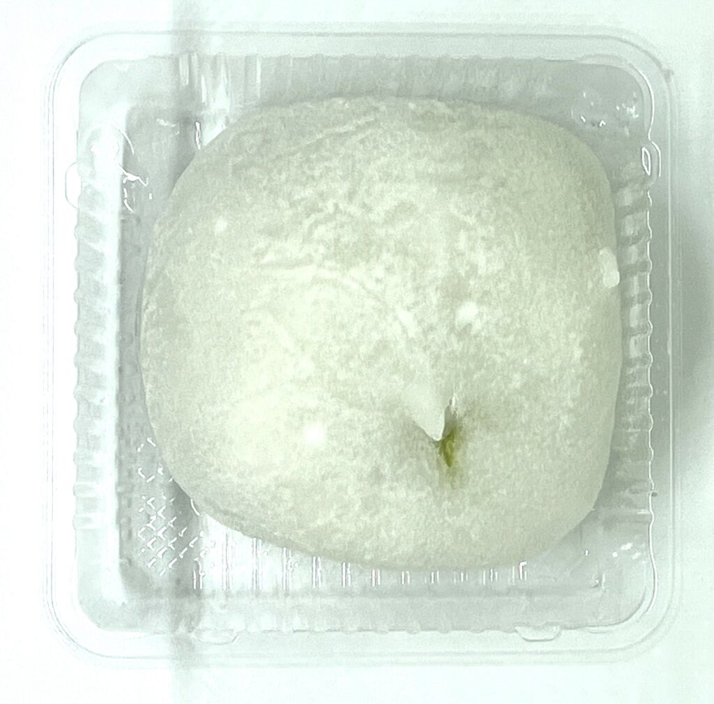 familymart-sweets-matcha-whipped-cream-condense-cream-up