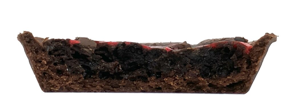 familymart-sweets-raspberry-triple-chocolate-tarte-eating