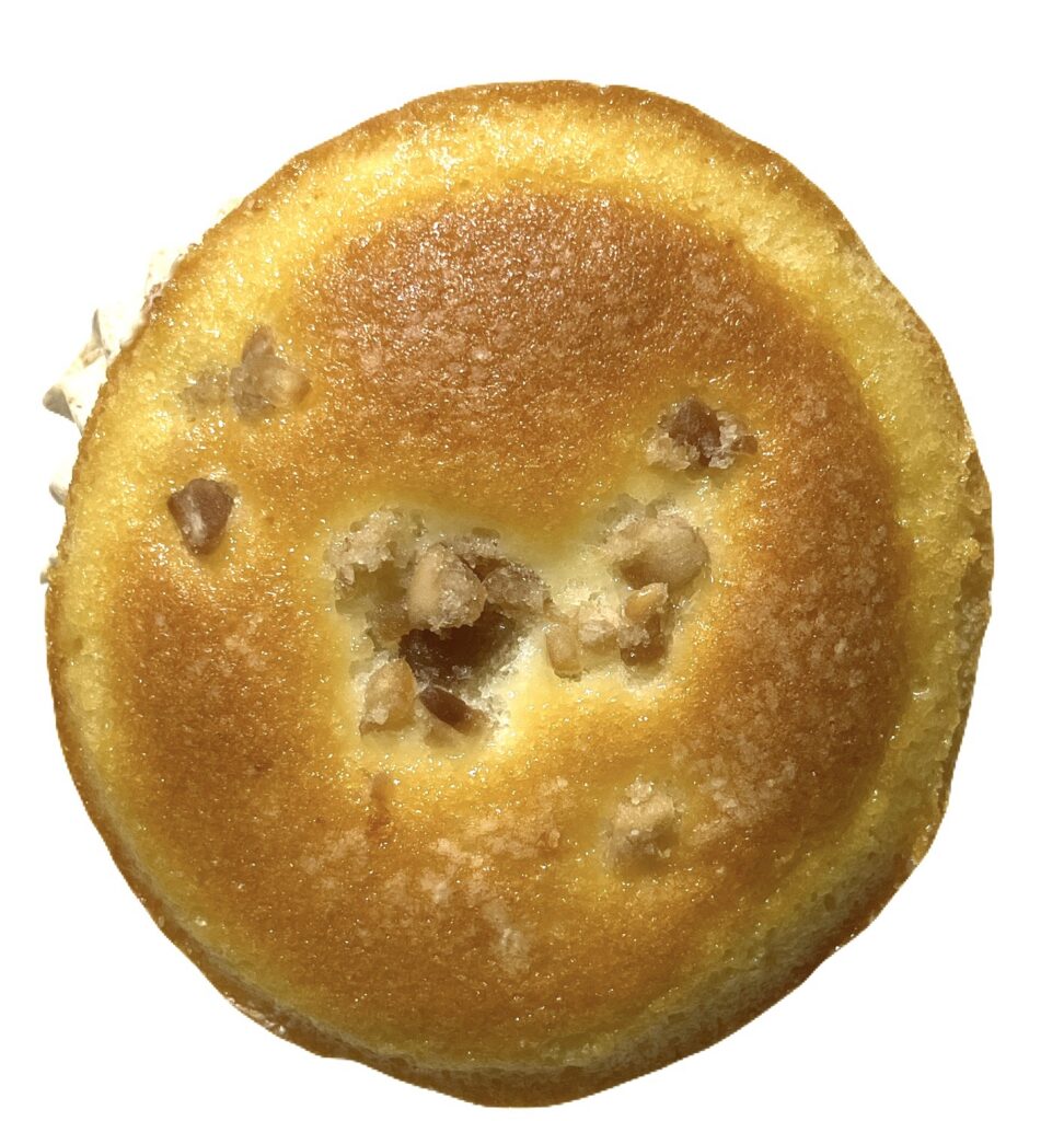 seven-eleven-sweets-baked-chestnut-sandwich-up