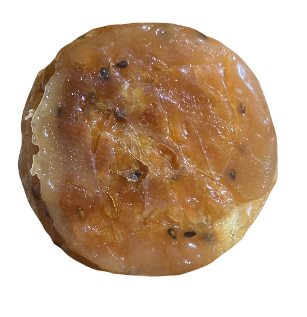 seven-eleven-sweets-candy-sweet-potato-brulee-danish-up