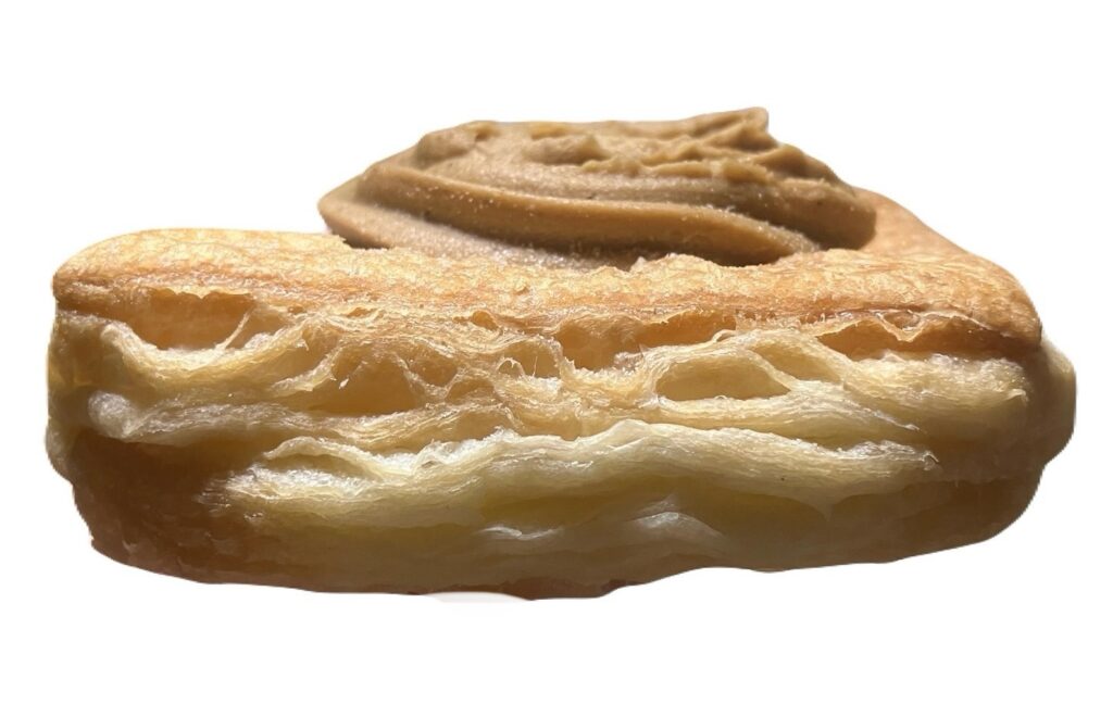 seven-eleven-sweets-marron-cream-danish-side