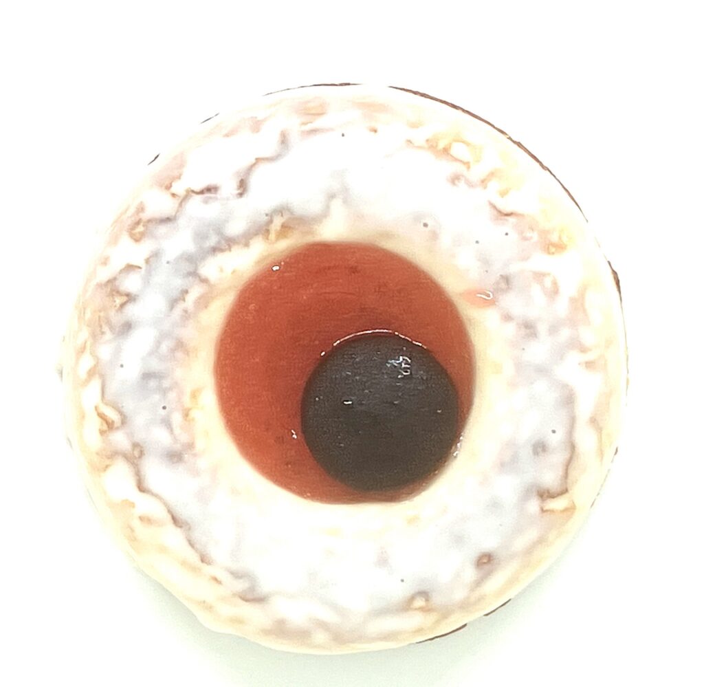 seven-eleven-sweets-white-chocolate-strawberry-up