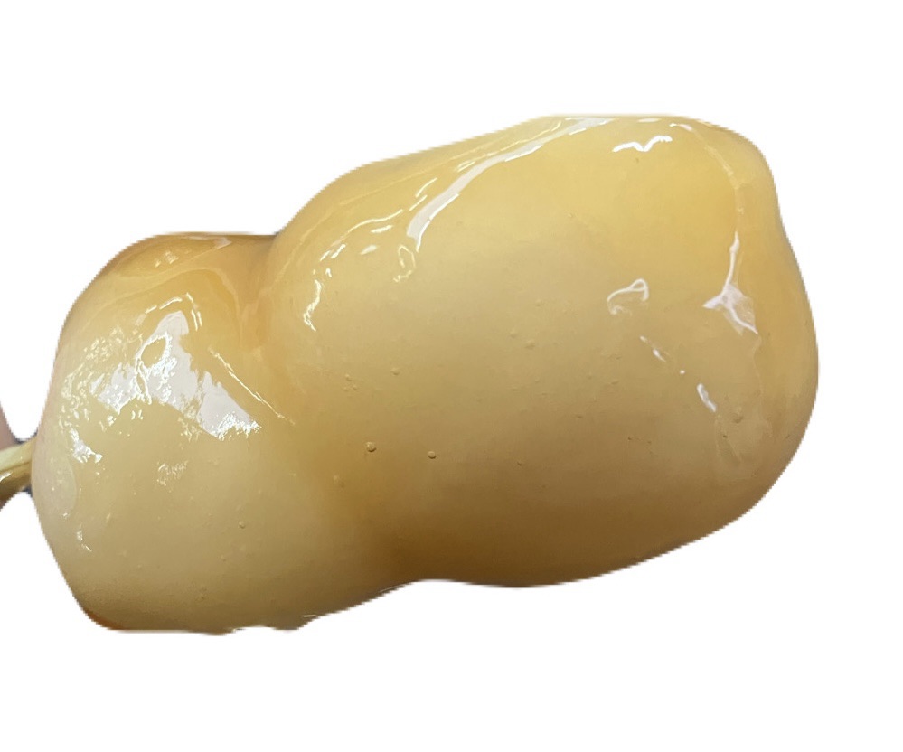 familymart-sweets-mitarashi-dumplings-eating 