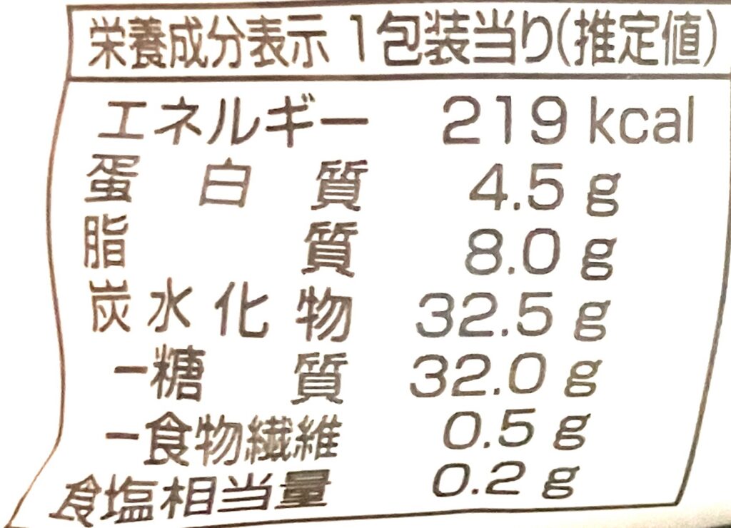 familymart-sweets-tokyo-banana-crepe-cal