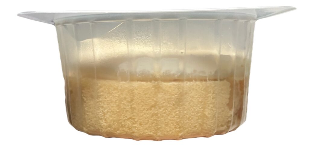 lawson-sweets-large-premium-role-cake-side