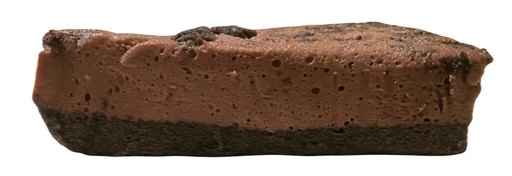 seven-eleven-cocoa-sponge-cake-side