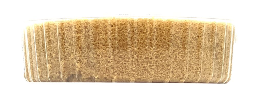 lawson-sweets-roll-cake-milk-tea-side