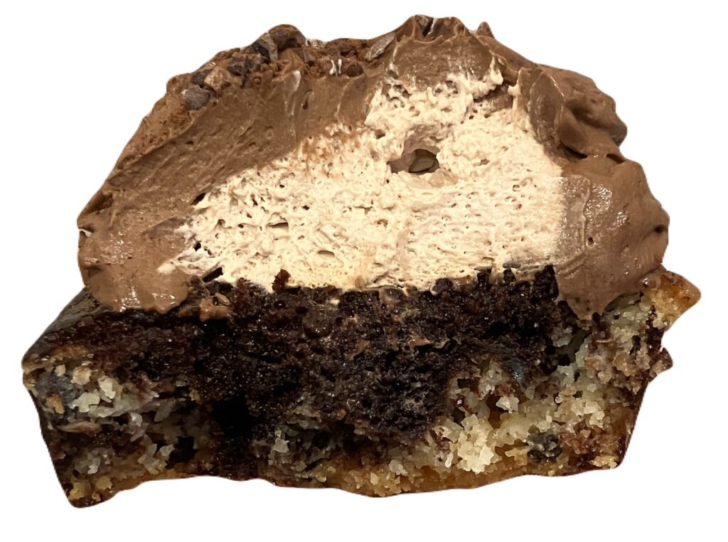 lawson-sweets-double-chocolate-godiva-package-eating 