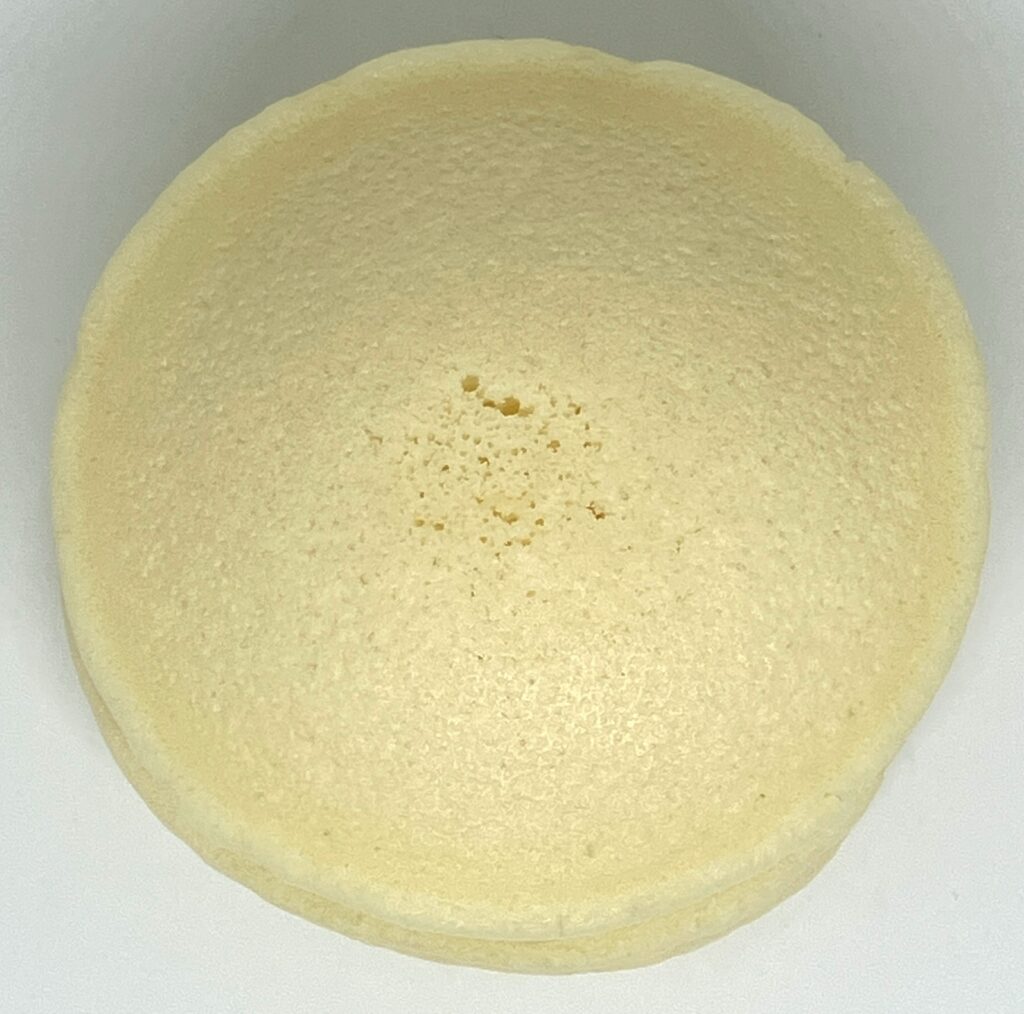 familymart-sweets-milk-cream-pancake-up