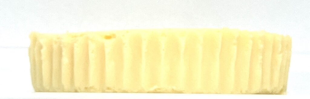 familymart-sweet-cheesecake-side