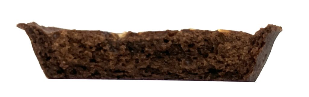 familymart-sweet-milk-cocoa-tarte-eating 