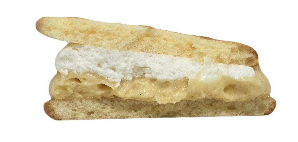 lawson-sweets-custard-cream-sand-eating 