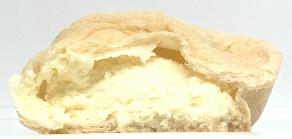 familymart-sweet-cream-puff-milk-cream-eating 