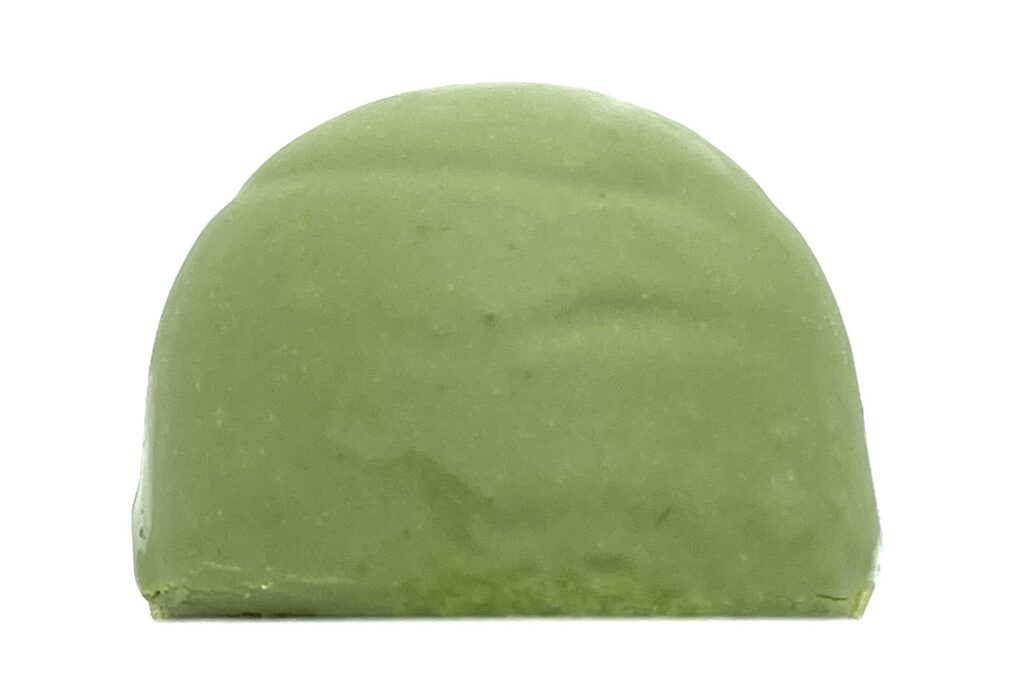 lawson-sweets-morihan-matcha-chocolat-dome-side