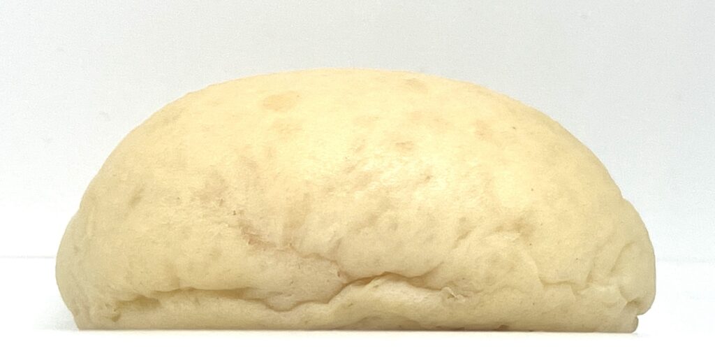 lawson-sweets-cold-cream-bread-double-custard-side
