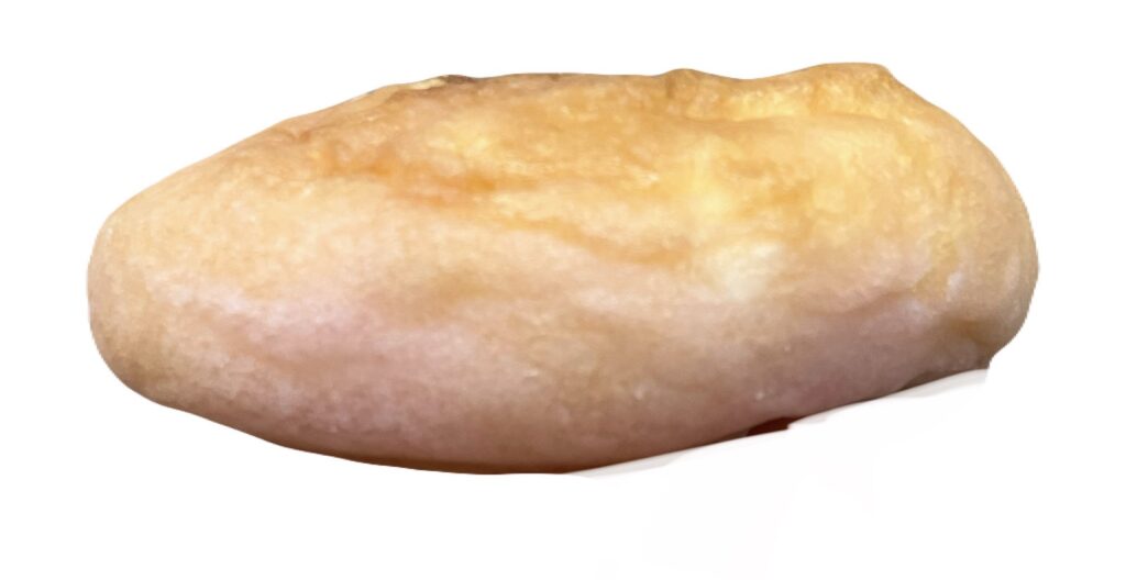lawson-sweets-peach-cream-puff-side