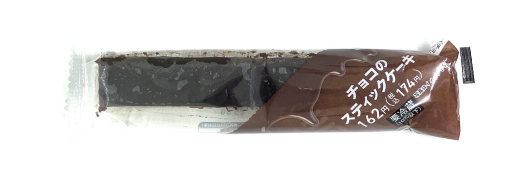 familymart-sweet-chocolate-stick-cake-package