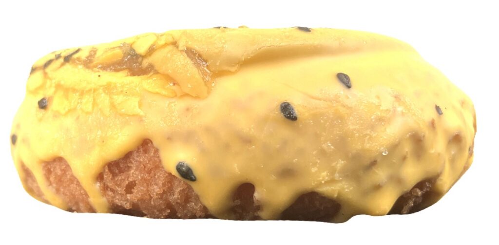 seveneleven-sweets-sweet-potato-filling-coating-doughnut-side